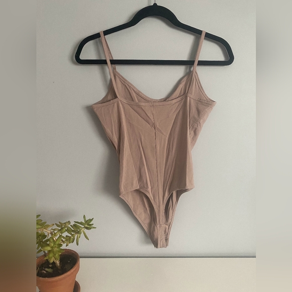 NWOT Everlane The Cami bodysuit - Picture 4 of 4